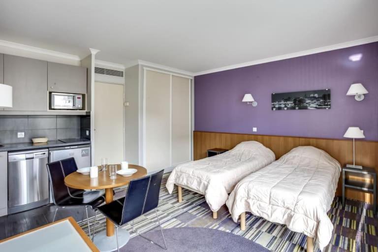 Guestready - Studio Cosy Pres Du Metro Issy-les-Moulineaux Kültér fotó